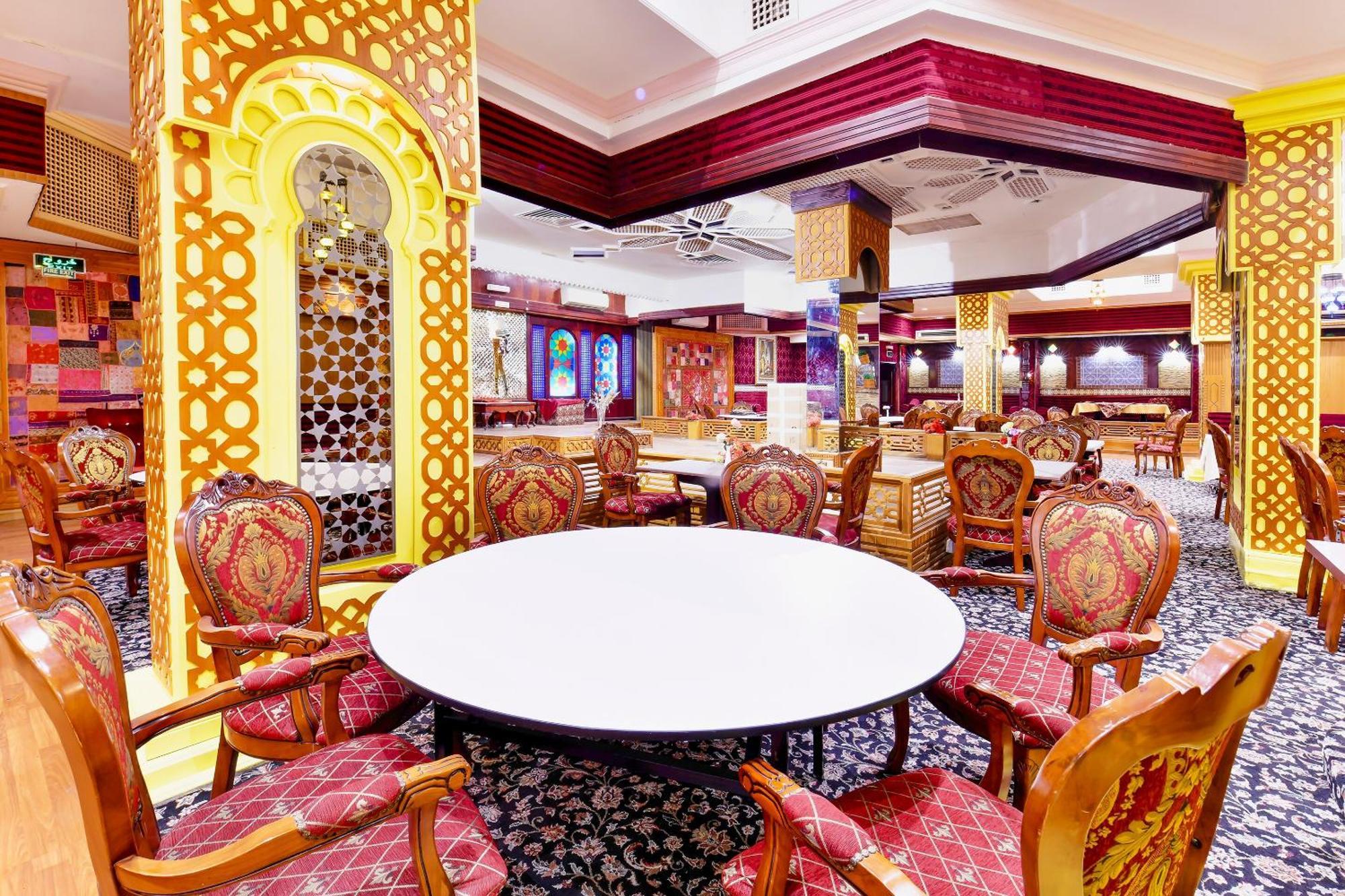 Capital O 125 Moon Plaza Hotel Manama Eksteriør billede