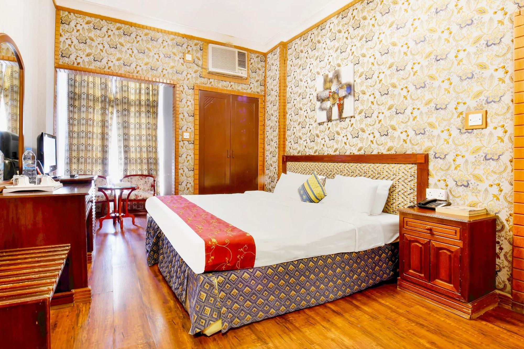 Capital O 125 Moon Plaza Hotel Manama Eksteriør billede